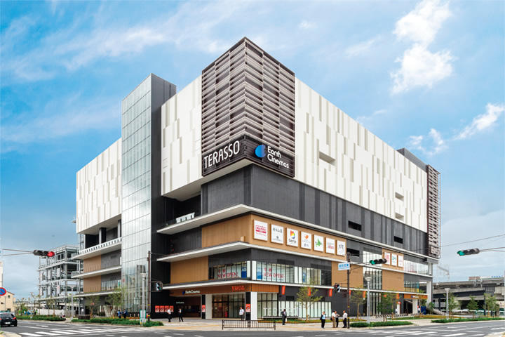 Earth Cinemas Himeji